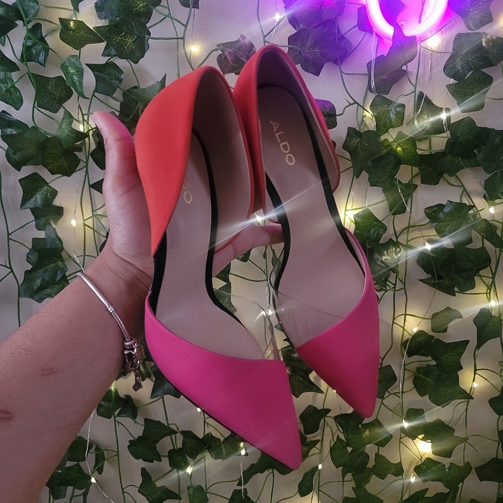 💎Aldo Orange, Pink Stiletto high heels with Black Trimming💎